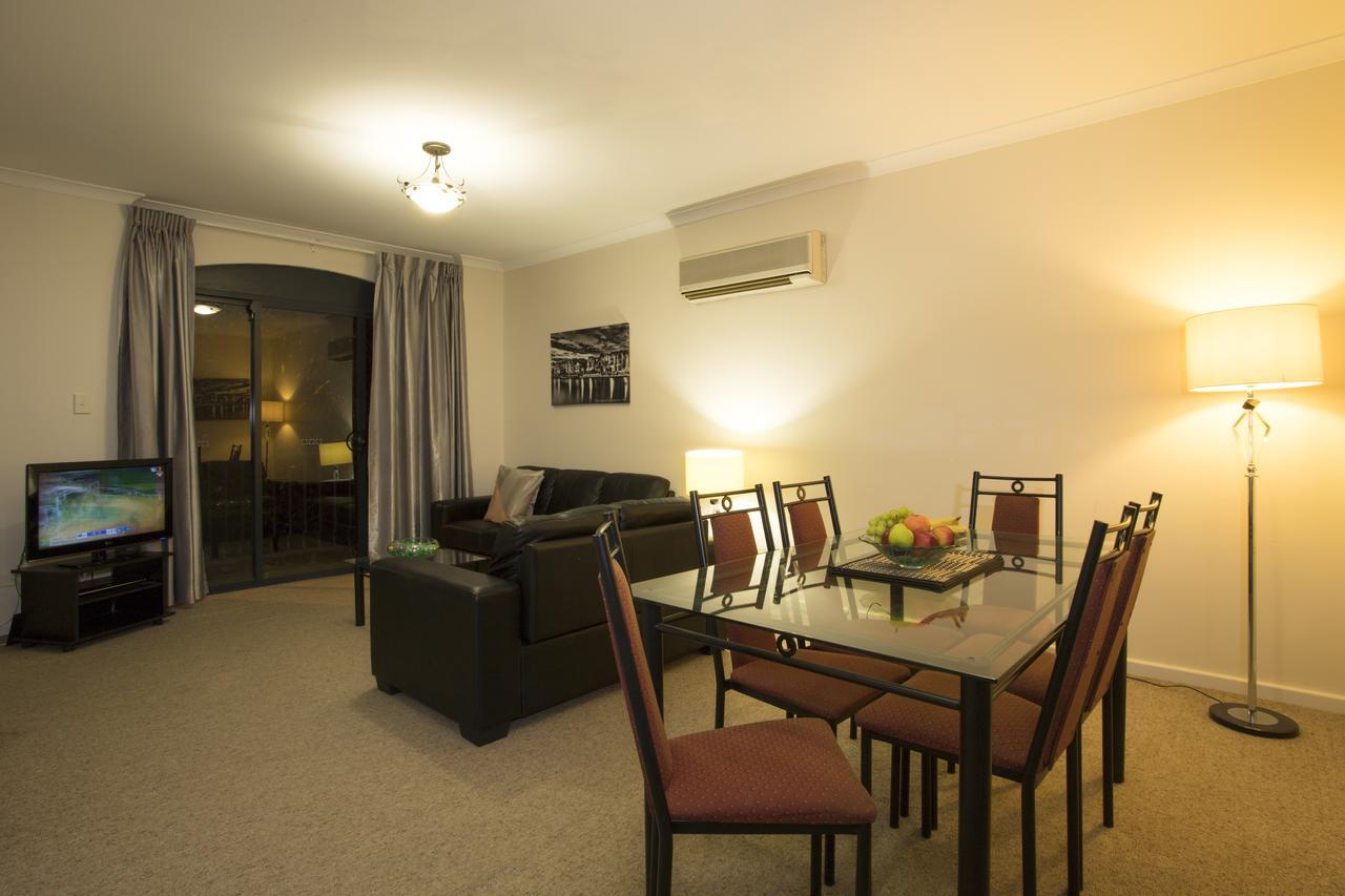 Regal Apartments Perth Exterior photo